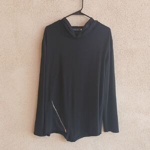 Black Asymmetrical Long Sleeve Sweatshirt